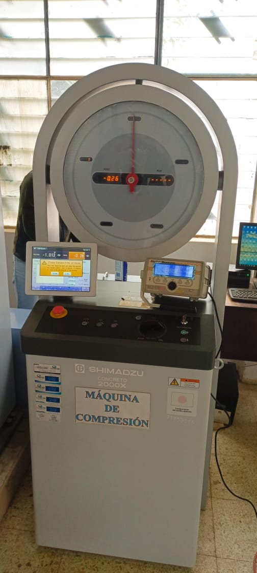 MAQUINA DE COMPRESION SHIMADZU